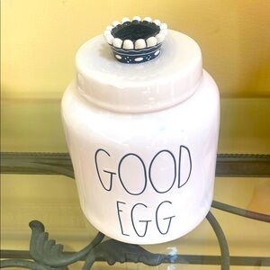New Rae Dunn "Good Egg" ceramic kitchen canister. Perfect for any kind of treats